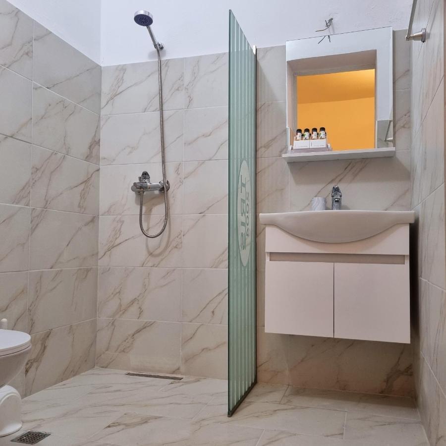 Green Villa Влёра Экстерьер фото